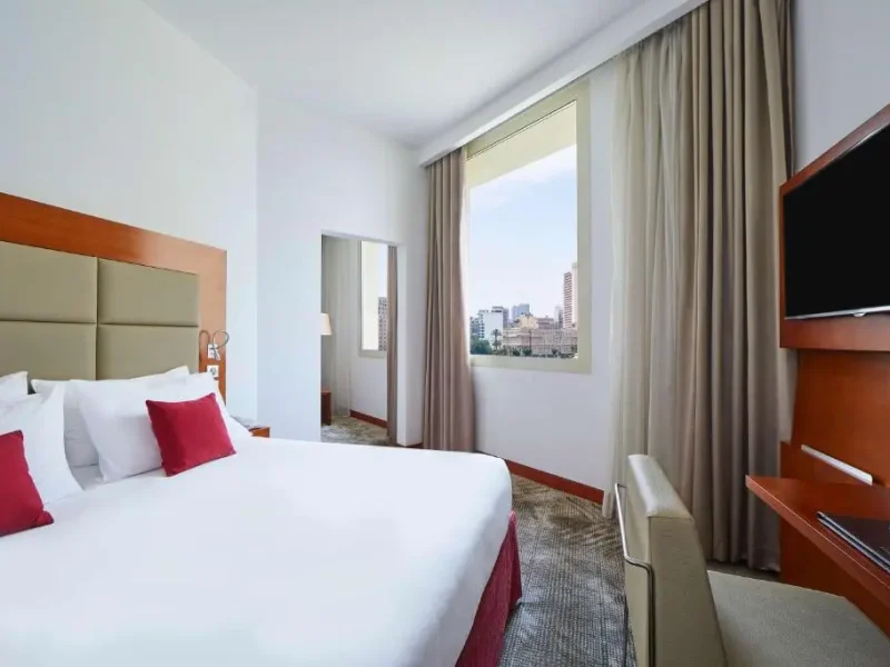 Deluxe Queen Room