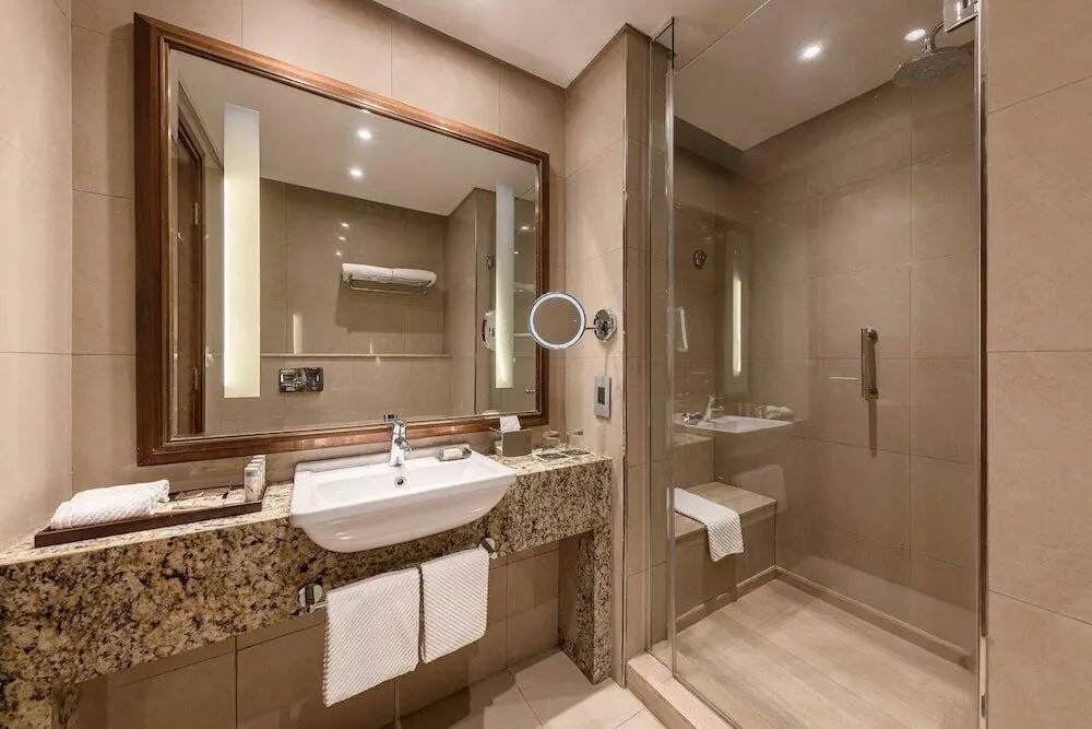 Deluxe Guest Room
