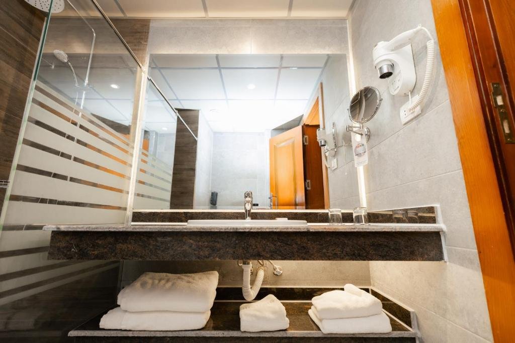 Deluxe Sea View Room – Cancun Sokhna Resort & Villas