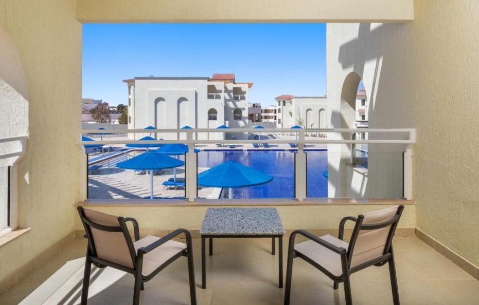 Double Deluxe Pool	Albatros Makadi Resort Hurghada
