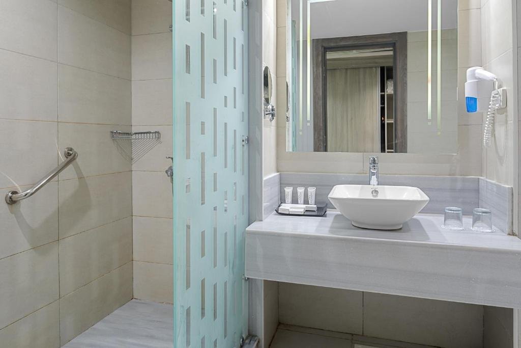Deluxe Garden View Room | Pickalbatros Palace Resort Sharm El Sheikh
